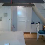 Kulturdenkmal 60 M2 Historisches Balkenhaeuschen Von 1749 Дом отдыха *