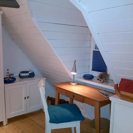 Hébergement de vacances Kulturdenkmal 60 M2 Historisches Balkenhaeuschen Von 1749 *
