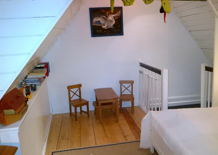 Vakantiehuis Kulturdenkmal 60 M2 Historisches Balkenhaeuschen Von 1749 *