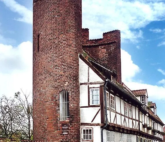 Kulturdenkmal 60 M2 Historisches Balkenhaeuschen Von 1749 Lübeck